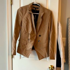 Beautiful tan jacket